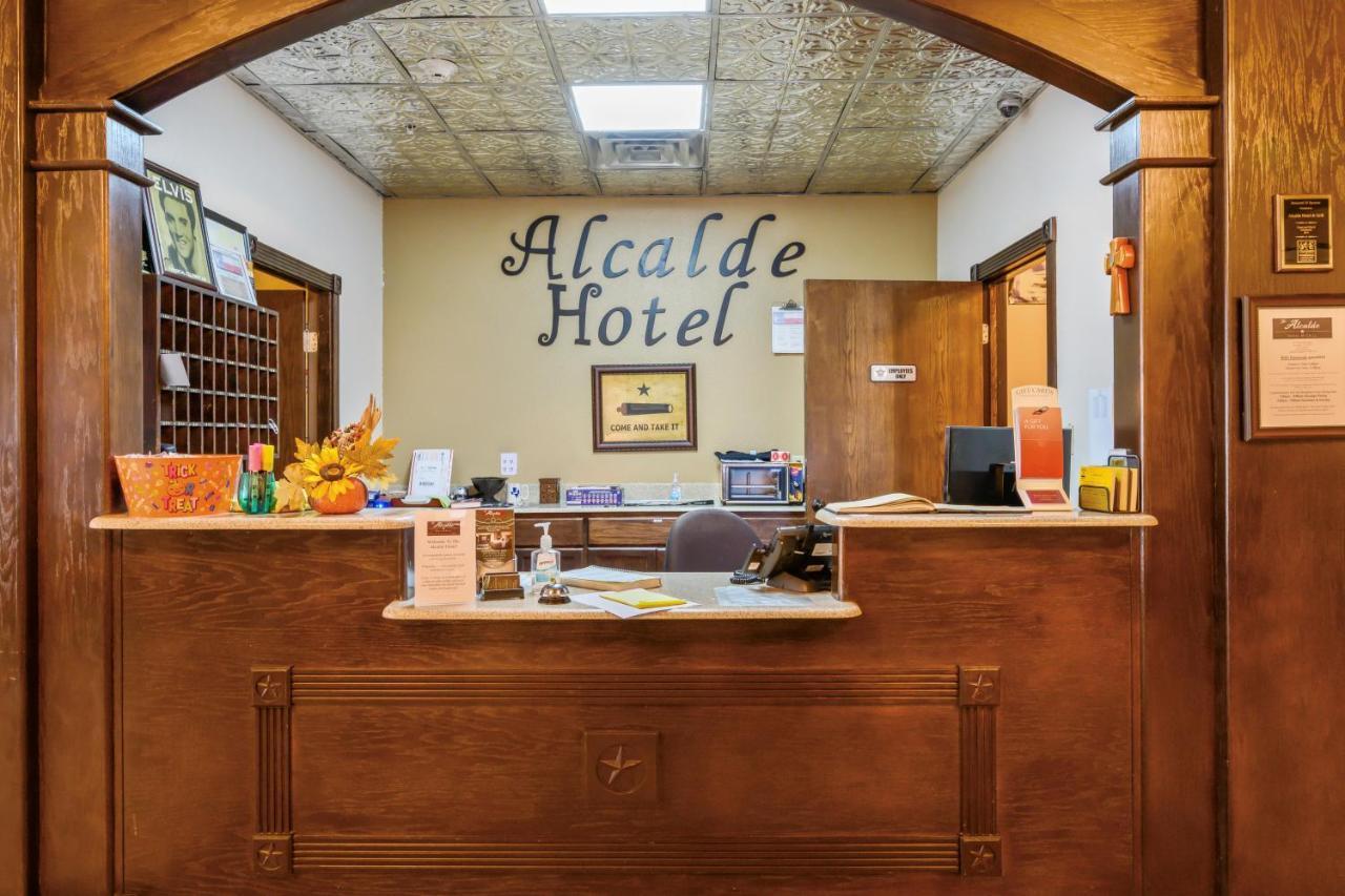 The Alcalde Hotel By Oyo Gonzales Buitenkant foto